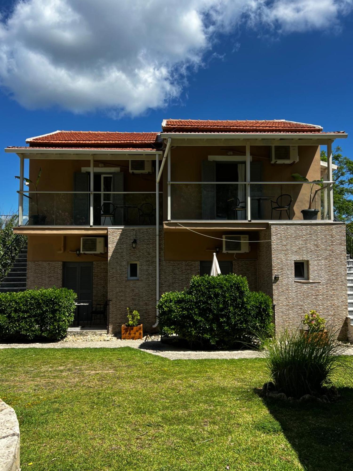Armonia & Apartment Perivolion